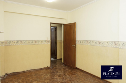 Imagen 7 de 30 de Vende Amplio Departamento Sobre Av. Belgrano Al 2000