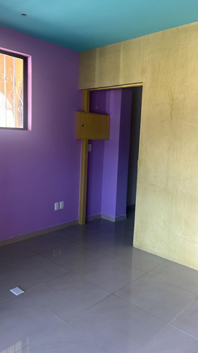 Local Comercial En Renta En Colonia Coaxustenco, Metepec, Estado De México
