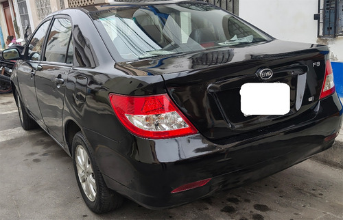 Byd Modelo F3
