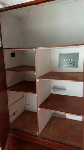 Imagen 16 de 22 de Oficina De 50m2 - Dos Despachos - Recepcion - Kitchenette Separada - Baño Completo