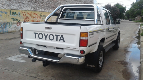 Toyota Hilux 3.0 D/cab 4x4 D Sr