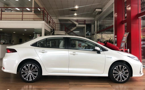 Toyota Corolla 1.8 Altis Hybrid Flex Aut. 4p Hibrido Flex