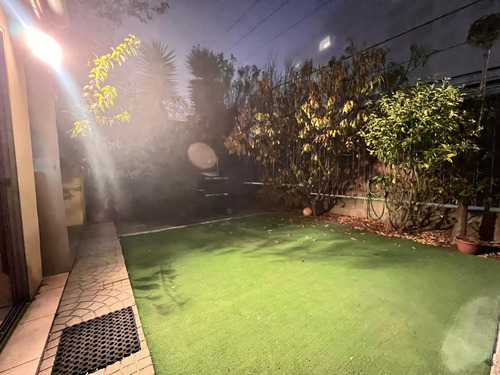 Casa En Altos De Viña Con Espacio, Luz Y Tranquilidad