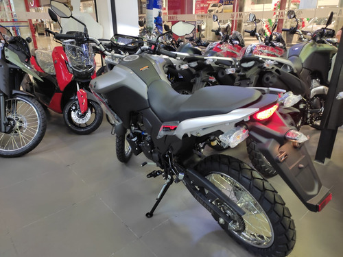 Xtz 250 Lander Connected Modelo 2025