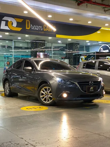 Mazda 3 2.0 Touring Mt