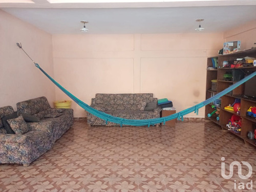 Venta Casa 10 Ambientes Hermenegildo Galeana