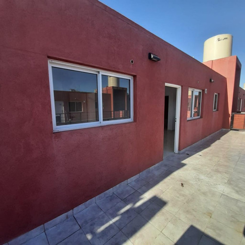 Imagen 3 de 14 de Departamento 2 Ambientes. A Mts Estacion Grand Bourg.