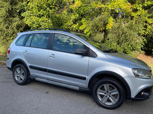 Volkswagen Suran Cross 1,6 Sl