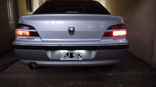 Imagen 4 de 15 de Peugeot 406 2.0 Sv 2001