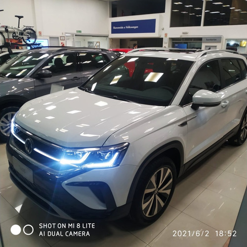 Imagen 17 de 25 de Volkswagen Taos Highline 2022 Pc