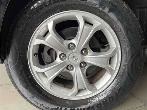 Imagem 13 de 15 de Hyundai Tucson 2.0 Mpfi Gls 16v 143cv 2wd Flex 4p Automático
