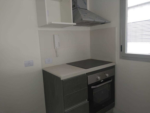 Imagen 7 de 14 de Departamento De 3 Ambientes Constitucion