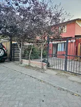 Comprar Casa Remodelada, En Pasaje Cerrado, Excelente Conectividad.