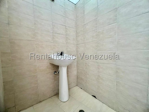 Venta De Apartamento, El Cigarral, Mls #26-284, Mjs