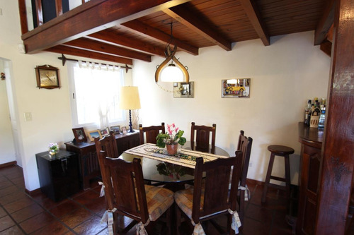 Excelente Chalet 4 Amb Escritorio Muy Buena Ubicacion - Villa Adelina