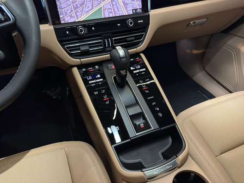 Porsche Macan 2.0 Turbo 2025/2025
