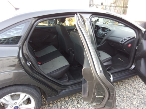 Ford Focus III 1.6 Sedan S