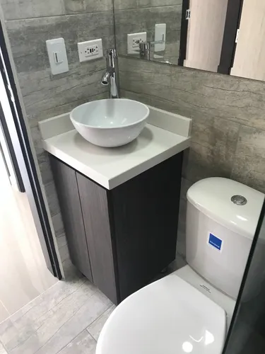 Se Arrrienda Apartamento A 3 Cuadras Del Parque De Rionegro (antioquia)