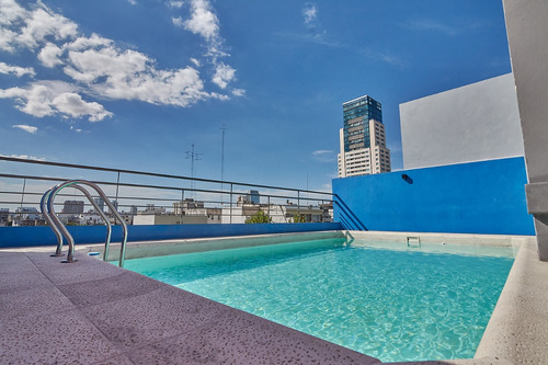 Semipiso 3 Ambientes Al Frente Con Gran Balcón, Terraza Y Pileta