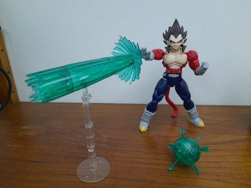 Vegeta Ssj4- Figure Rise Dragon Ball - Bandai Dragonball