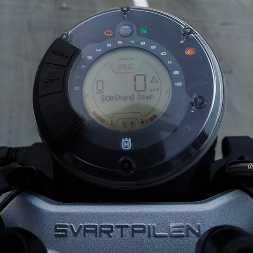 Imagen 10 de 15 de Husqvarna Svartpilen 401 Origen Austria No India