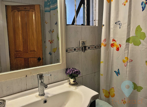 Linda Casa En Tranquila Calle, 3d 2b + Servicios, Ñuñoa