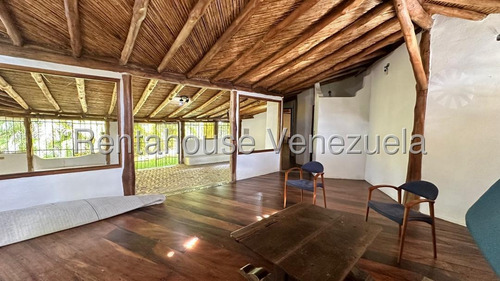 Casa En Venta, El Hatillo #25-10372