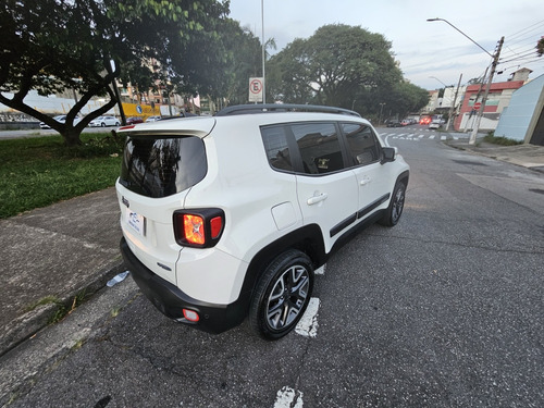 Jeep Renegade 2.0 Longitude 4x4 Aut. 5p