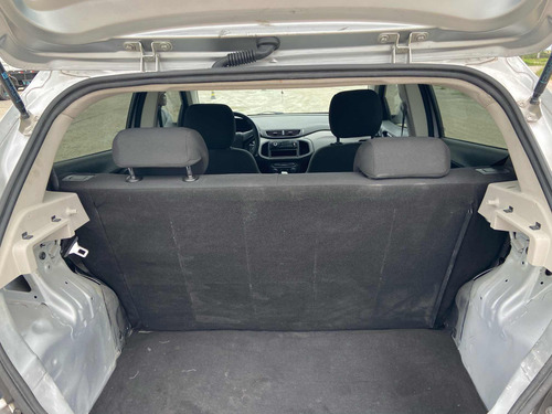 Chevrolet Onix 1.0 Joy 5p