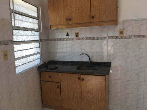 Casa 1 Dormitorio Y Cochera