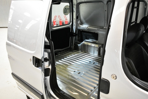 Imagen 7 de 15 de Citroen Berlingo Furgon 1.6 Hdi Business 2015 La Plata 204