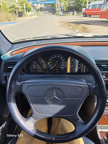 Mercedes-Benz Clase C 1.8 C180 Elegance