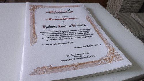 Diplomas Certificados Placas De Reconocimiento @gradocenter