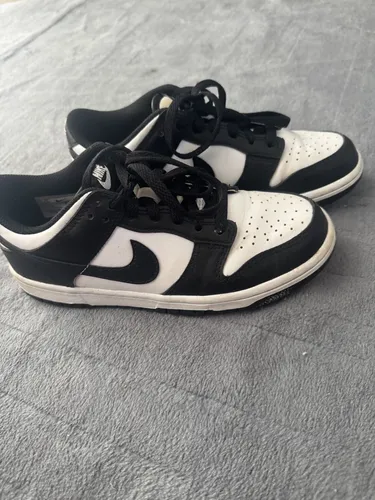 Tênis Nike Dunk Low Retro Panda Preto E Branco Usado (novo