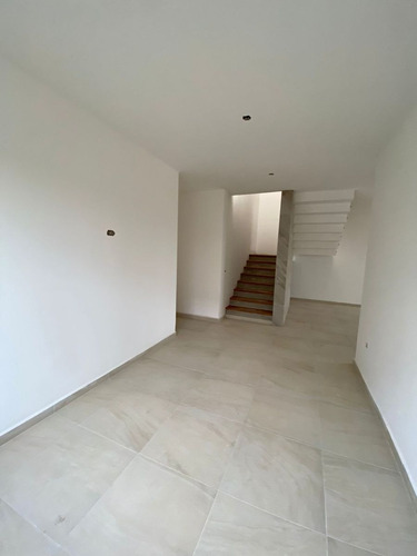 Imagen 10 de 18 de Hermosa Casa En Lomas De Juriquilla, 3 Recamaras, 2 En Pb, 3