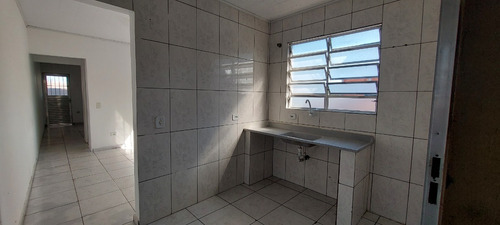 Vendo Casa Sobrado Com 3 Alugueis Sobrado Tem Tres Casas Todas Com Agua E Luz Independente Proximo A Tudo
