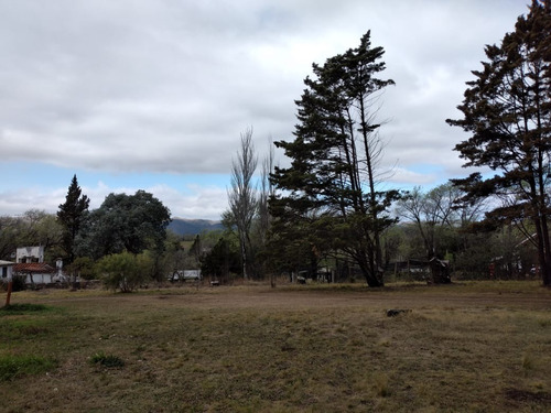 Imagen 1 de 3 de Hermoso Terreno 637m2 En Pleno Centro Del Pueblo