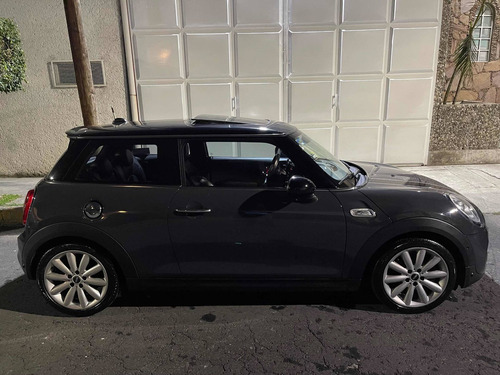 Imagen 3 de 15 de Mini Cooper S 2018 2.0 Hot Chili At