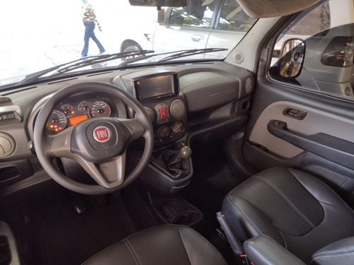 Imagem 5 de 9 de Doblo Adventure 1.8 2014 Impecavel