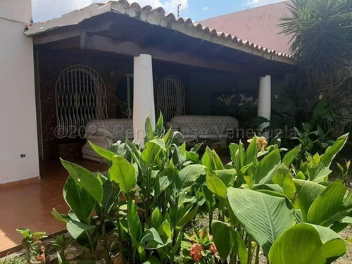 Imagen 1 de 30 de Casa En Venta En Santa Elena Barquisimeto, Cod 22-4769, Inf 04245943684, J20