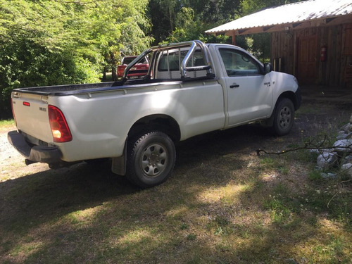 Toyota Hilux 2.5 Dx Cab Simple 4x4 (2009) 2010