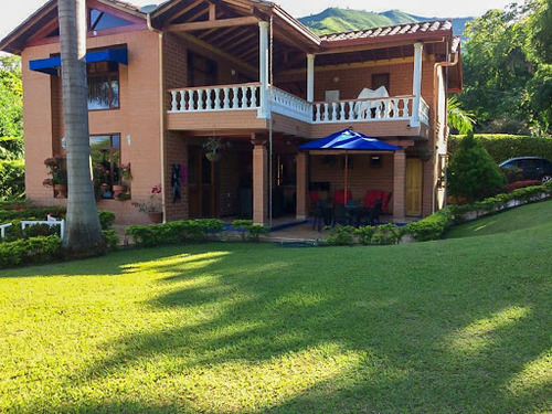 Casa Campestre Amoblada En Venta En Medellin Sector San Jerónimo