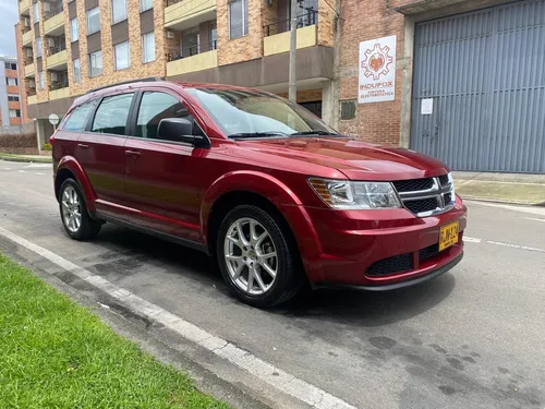 Dodge Journey SE AT 2.4CC AA 4X2