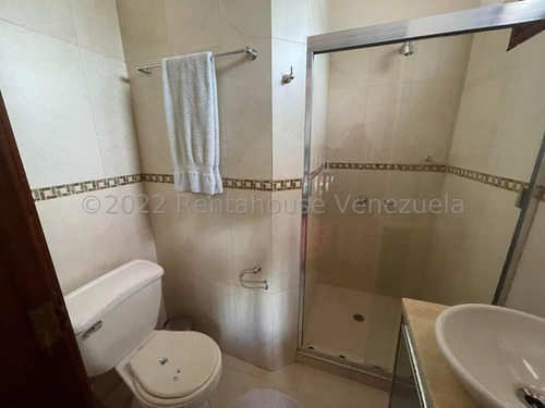 Se Vende Casa En Santa Paula Mls #23-2728