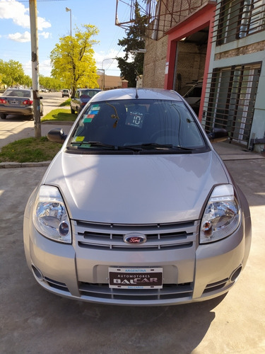 Ford Ka 2010 1.0 Fly Viral