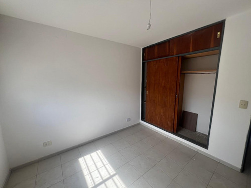 Venta Duplex 2 Dormitorios Cochera Parque Capital Apto Crédito