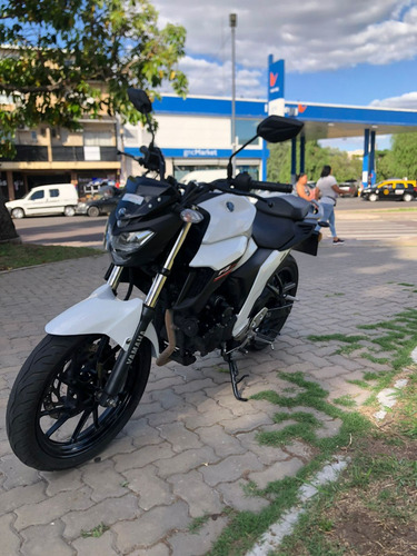 Imagen 8 de 13 de Yamaha Fz 25