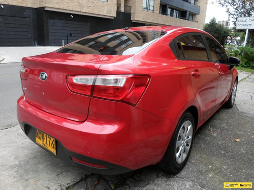 Imagen 5 de 15 de Kia Rio Automático 1.4