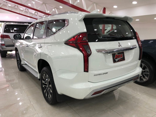 Imagen 11 de 13 de Mitsubishi Montero Sport
