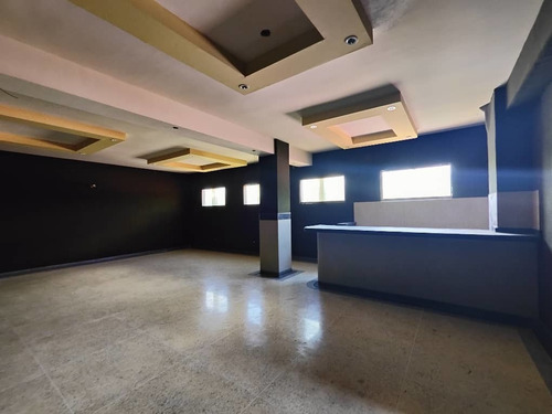 Imagen 6 de 11 de Venta Edificio Con Terreno Avenida Libertador